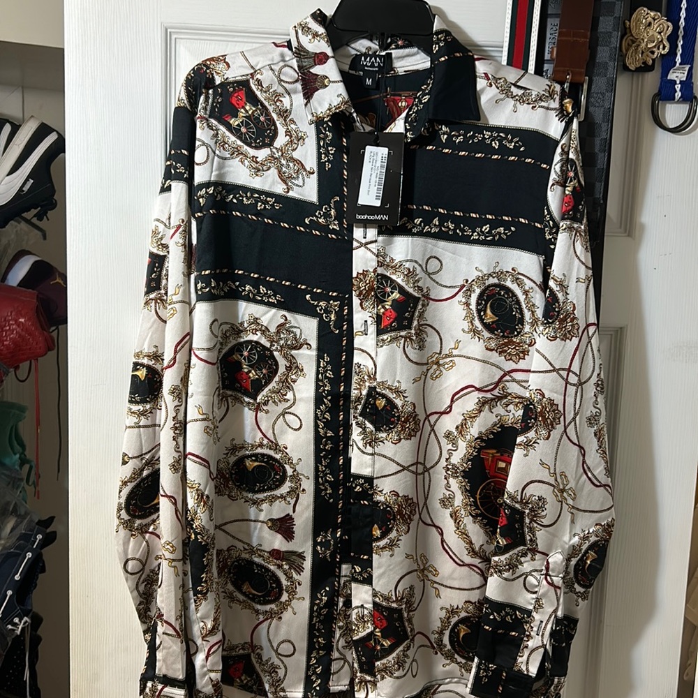 Long sleeve satin baroque print shirt, brand new